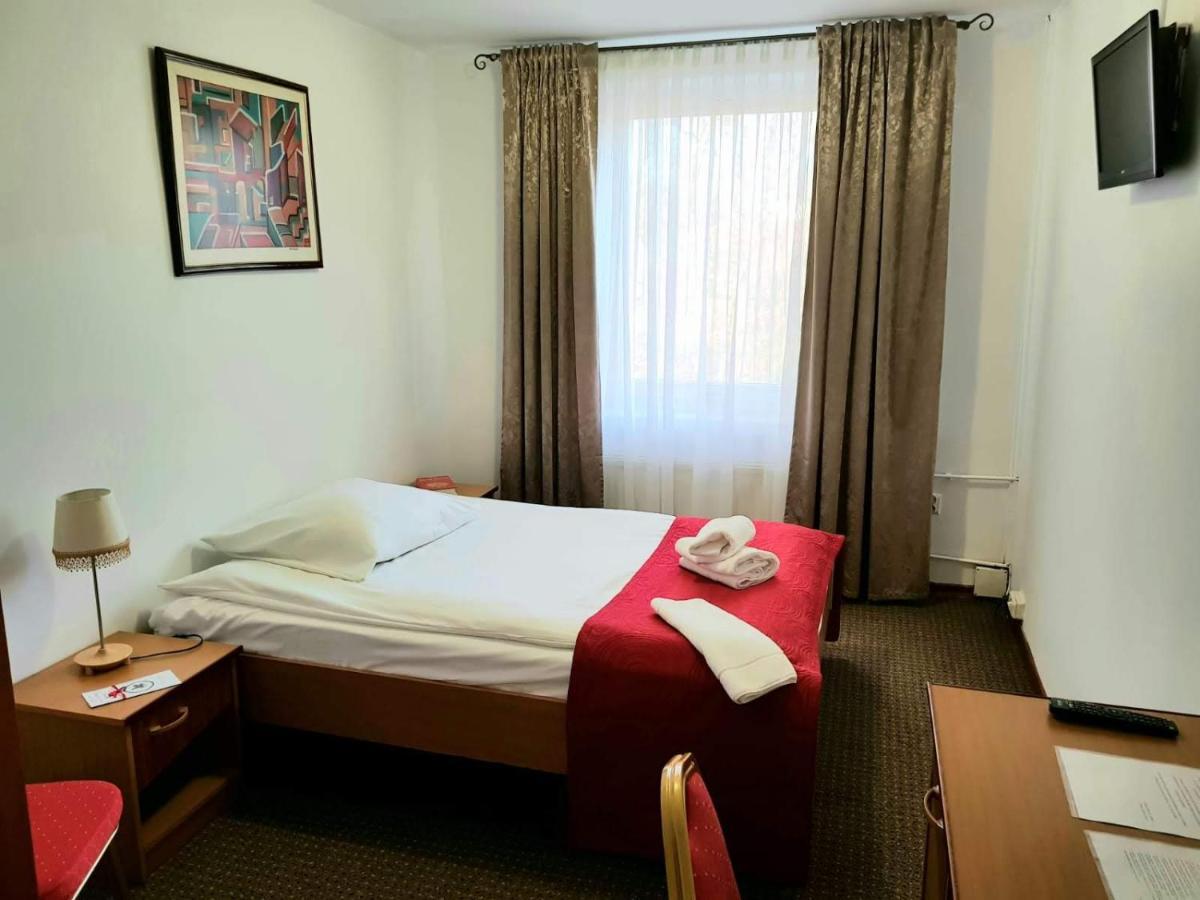 Obiekt "Czarny Rycerz" Aparthotel Jastrzebie Zdroj Ngoại thất bức ảnh